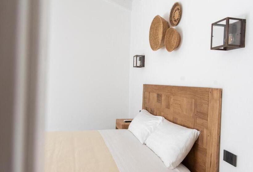 اتاق استاندارد با سرویس بهداشتی مشترک, Albergo Rurale Casa Fois
