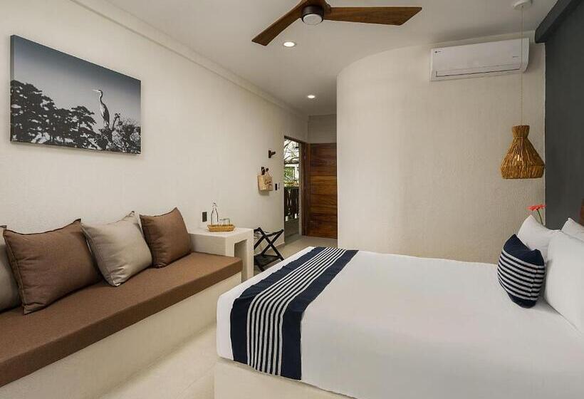 Suite Deluxe, Ciye