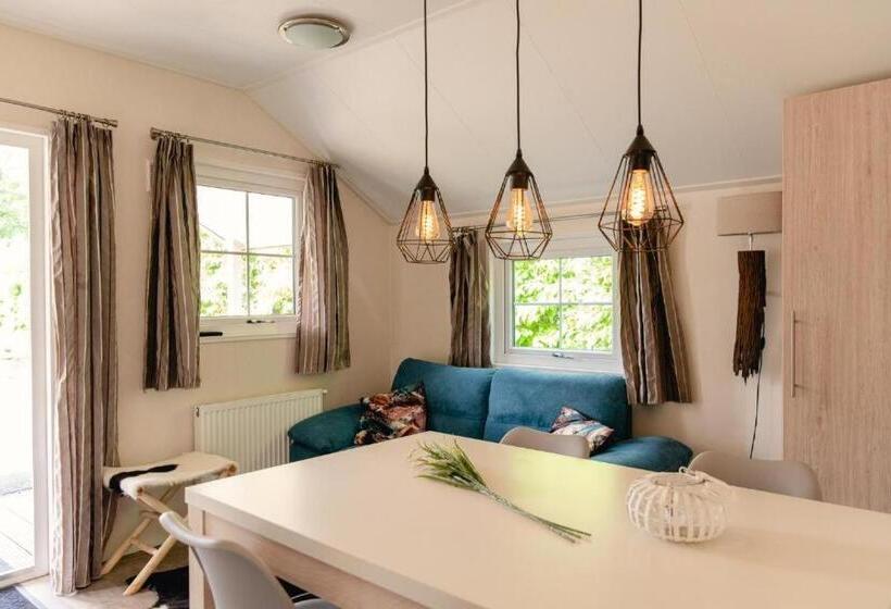 Апартаменты 2 Спальни, Scandinavian Lodge