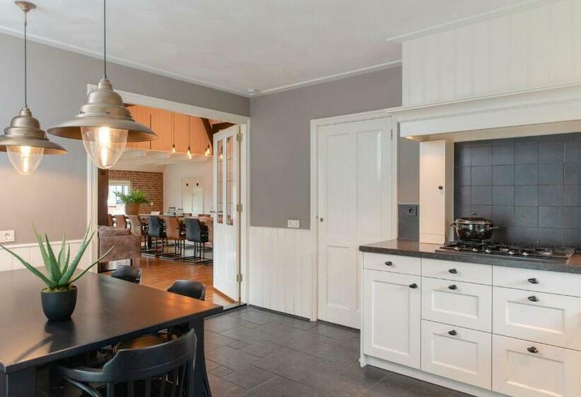 침실 1개 아파트, Luxury Group Accommodation For 14 People