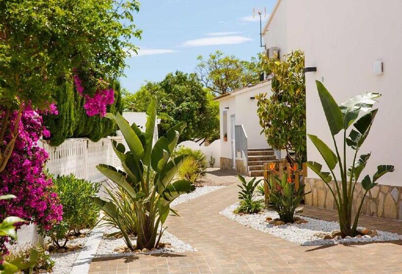 Апартаменты 2 Спальни, Casa Felizia