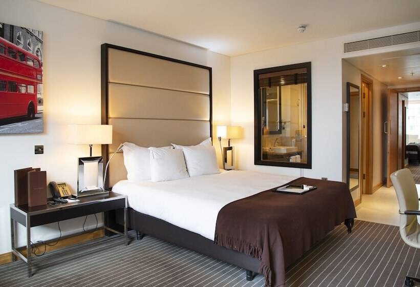 Номер Deluxe Кровать Кинг, Pestana Chelsea Bridge Hotel & Spa
