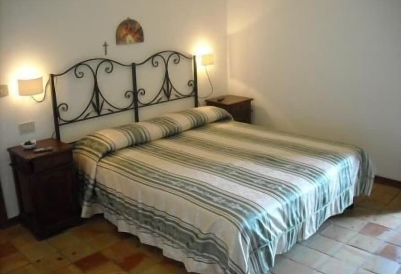 اتاق استاندارد سه نفره, Agriturismo Villa Luca