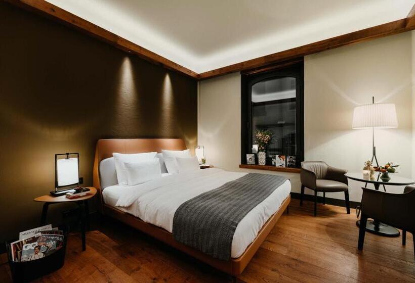 Номер Стандарт, Do & Co Hotel München