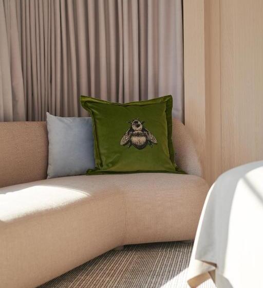 Номер Deluxe, Pan Pacific London