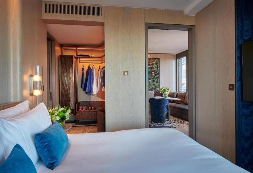 Люкс, Pan Pacific London
