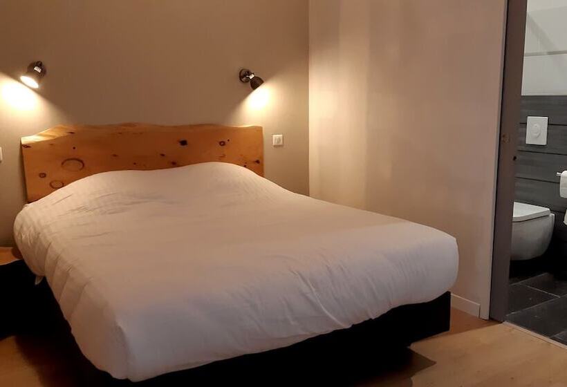 Номер Стандарт Трехместный, Logis Auberge De Pont Calleck