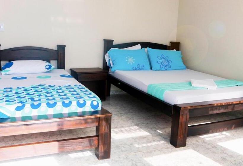 Трехместный Номер Стандарт с Балконом, Reserva Aguamarina