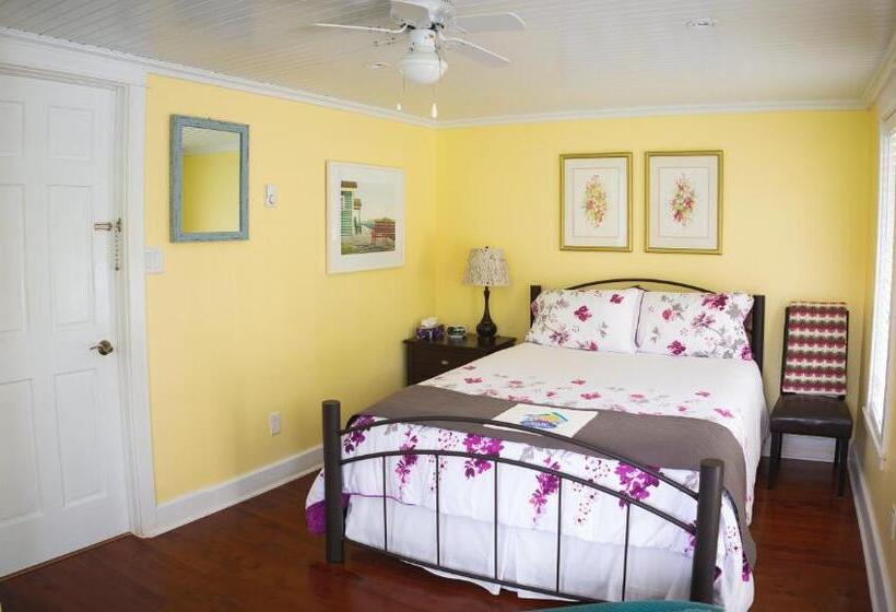 ガーデンビュースタンダードルーム, Abbie's Garden Bed & Breakfast