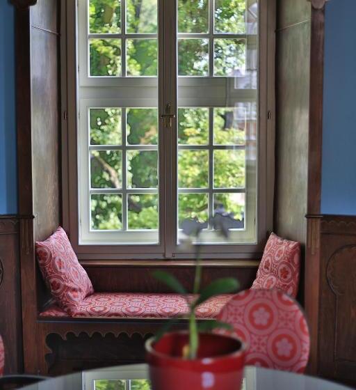 Люкс Кровать Кинг, Chateau Herálec Boutique Hotel & Spa By L Occitane