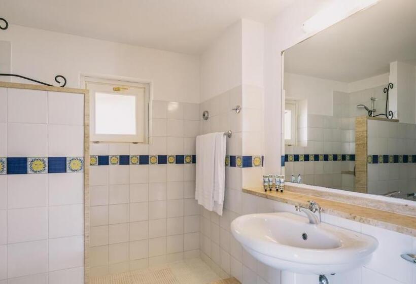 Номер Стандарт Трехместный, Mangia S Favignana Resort
