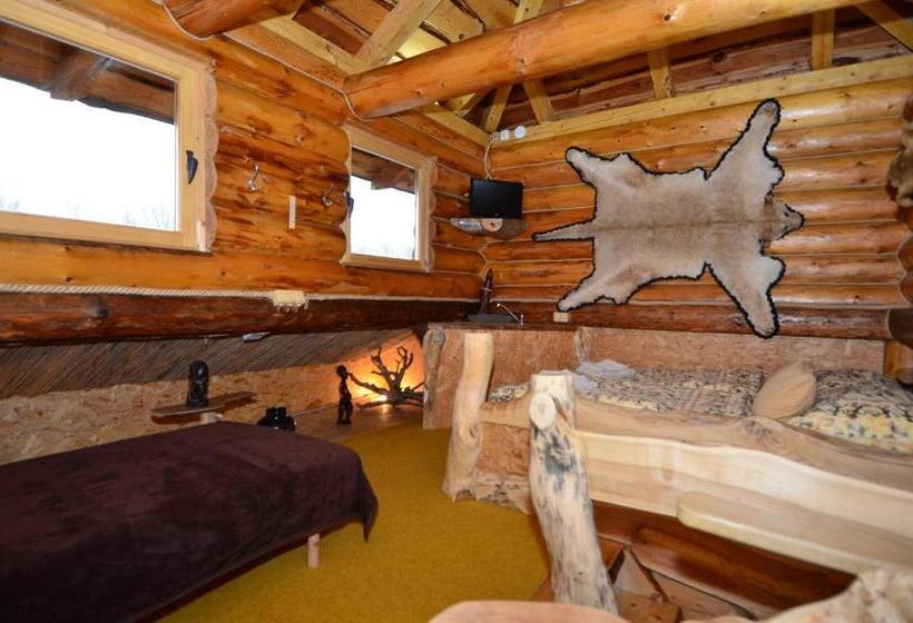 Семейный Номер, Resort Svět