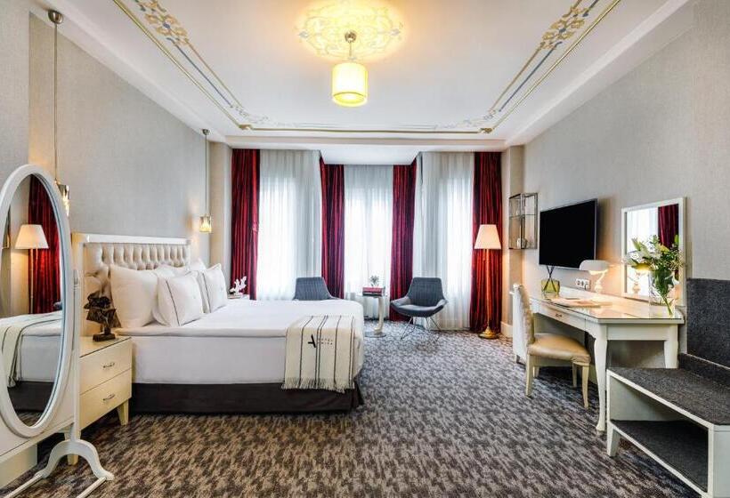 オーシャンビューデラックスルームバルコニー付き, Amira Istanbul