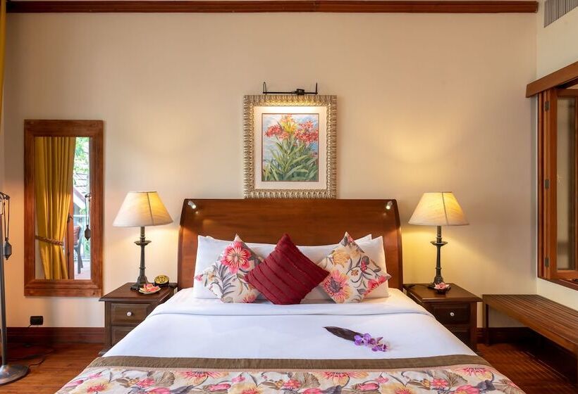 Escritório Estándar, Ariyasom Villa