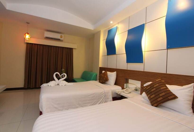 Номер Superior, The Camelot Hotel Pattaya