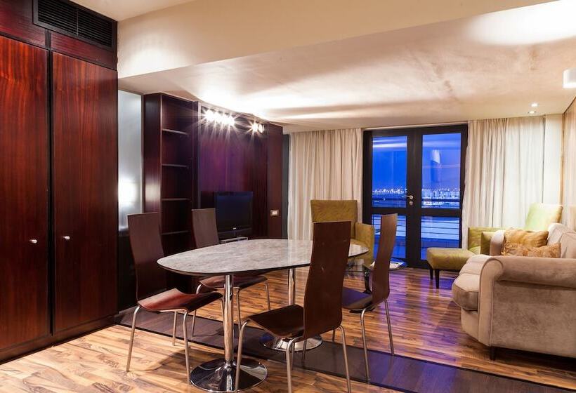 Люкс 3 Спальни, Colosseum Luxury
