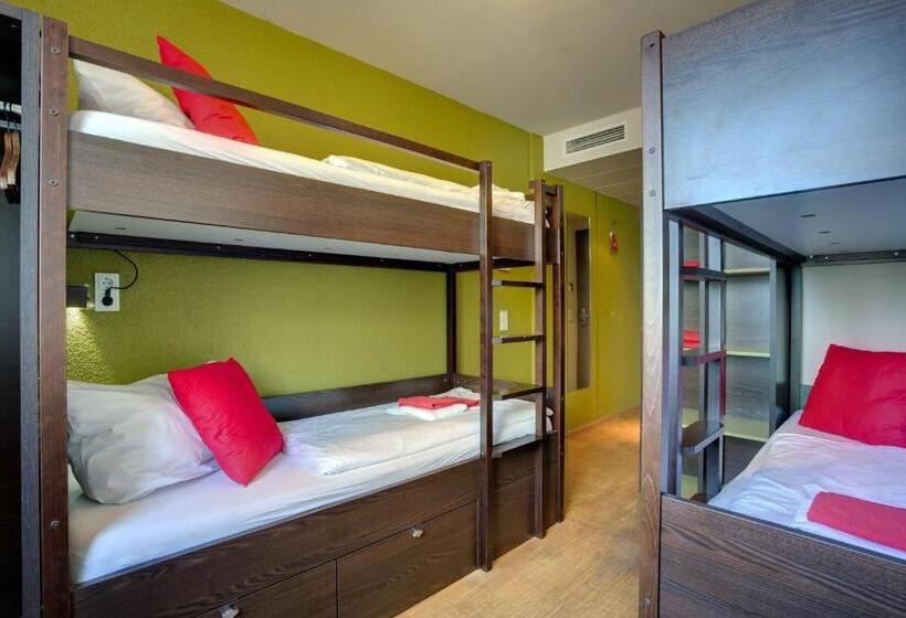 اتاق استاندارد چهار تخته, Meininger Hotel Berlin Hauptbahnhof