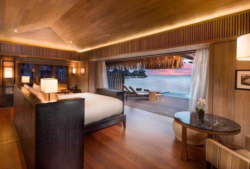 ویلای 1 خوابه, Conrad Bora Bora Nui