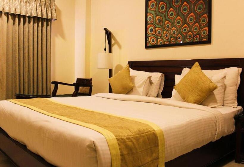 豪华房间, Tripli Hotels Shambhu Villas
