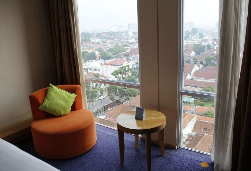Номер Superior, Novotel Bandung