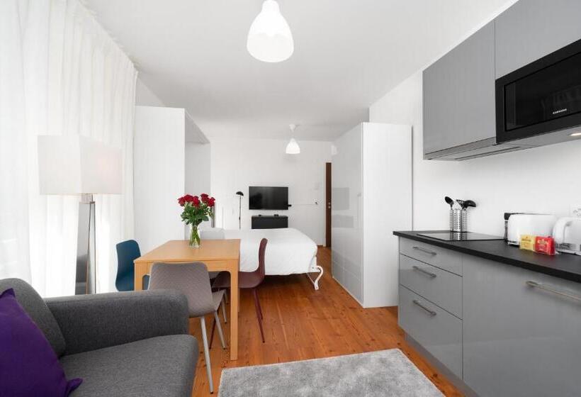 Студия Стандарт, The Studios Montreux   Swiss Hotel Apartments