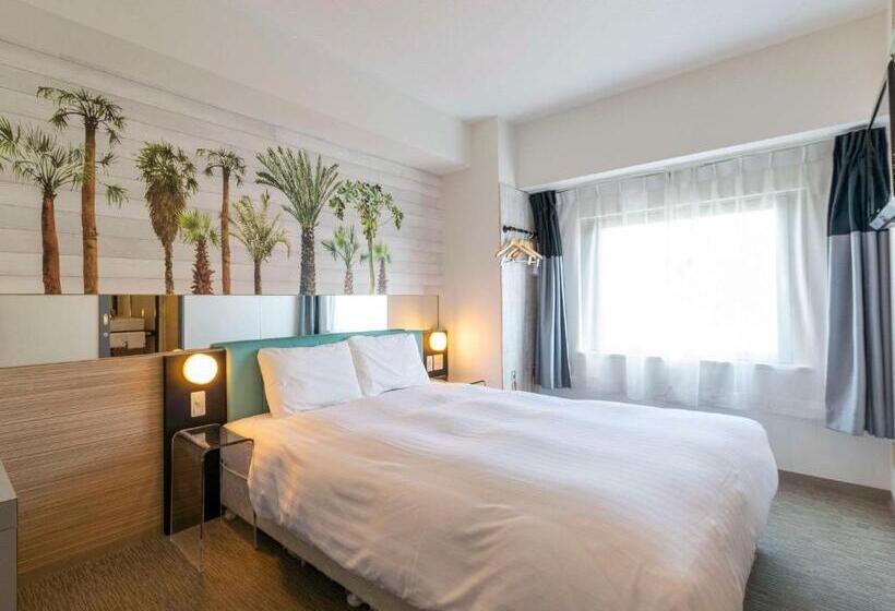 Номер Стандарт, Comfort Inn Naha Tomari Port
