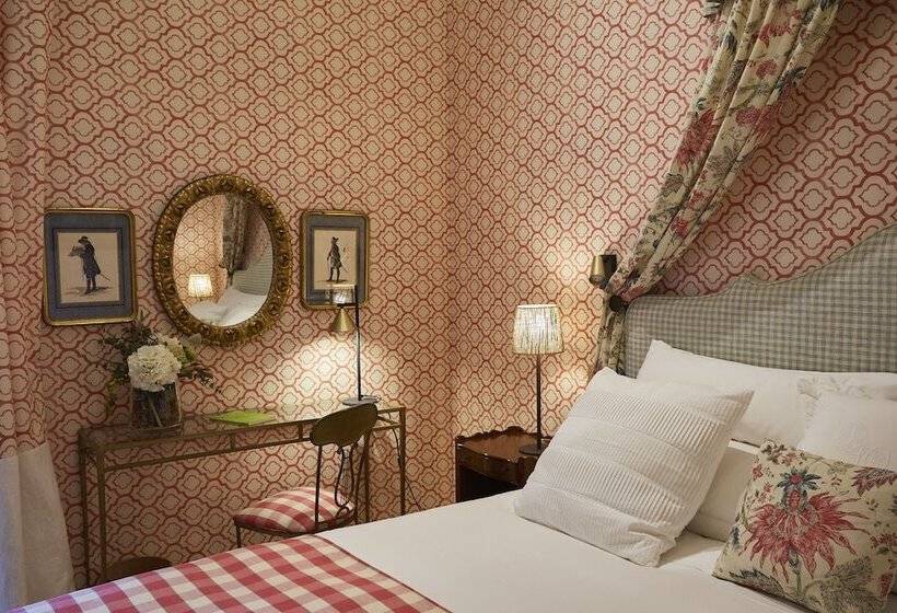Люкс, Helguera Palacio Boutique & Antique