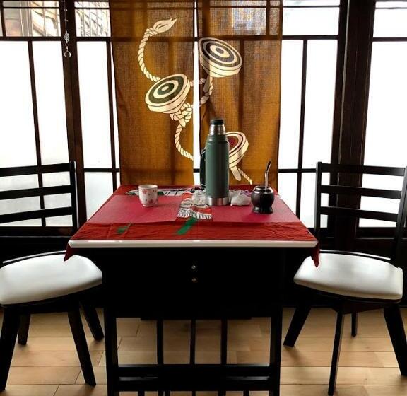 Трехместный Номер Классика, Okiya Guest House & Tapas Bar