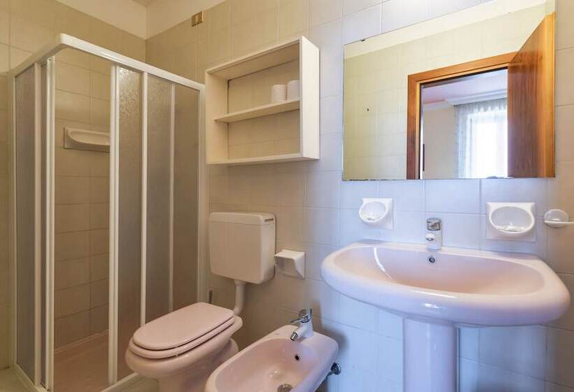 Номер Стандарт Индивидуальный, Park Hotel Jolanda