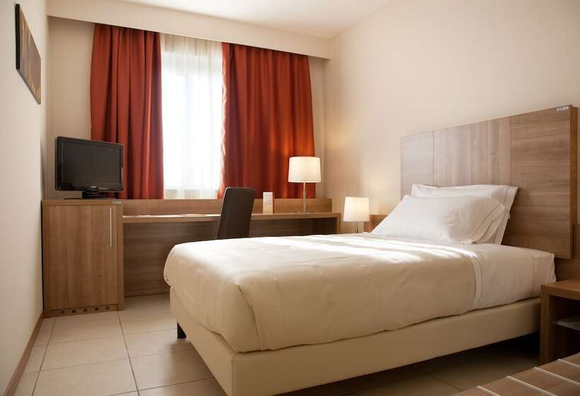 家庭间, Torino Hotel San Luigi   Ristorante Trait D Union