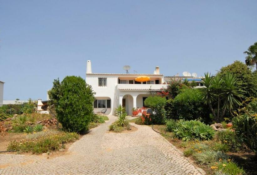 标准平房, Quinta Do Paraiso  Al