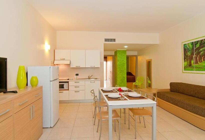Апартаменты 2 Спальни с Террасой, Diano Sporting Apartments