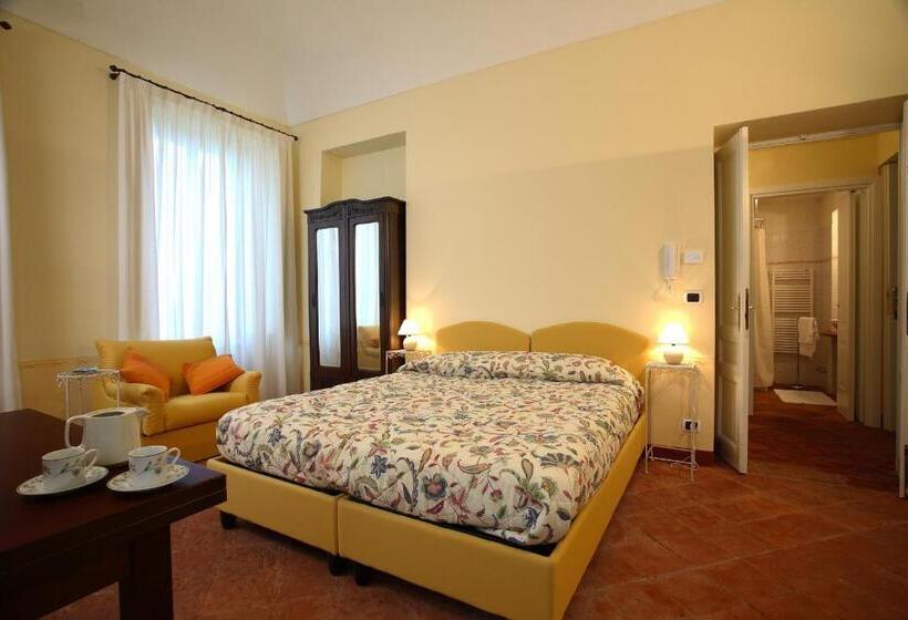 수피리어 스튜디오, Villa d'Azeglio
