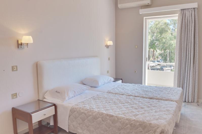 수피리어 룸 풀장 전망, Regency Salgados Hotel & Spa