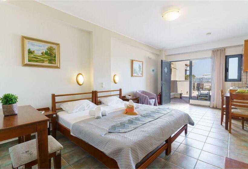 Номер Стандарт Боковой Вид на Море, Sunrise Suites & Apartments