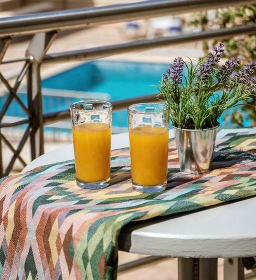 Comfort studio with sea view, Sunrise Suites & Apartments