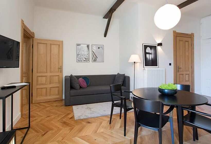 Апартаменты 1 Спальня, Antique Apartments Plac Szczepański