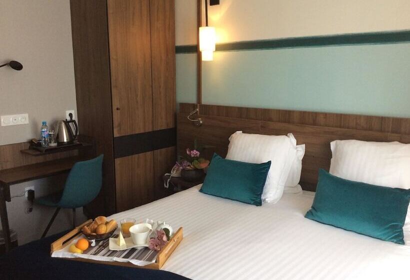 Номер Superior, Best Western Le Duguesclin Hôtel Restaurant