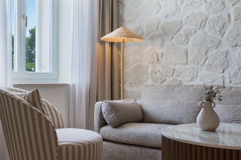 주니어 스위트, Heritage Hotel Kaštelet