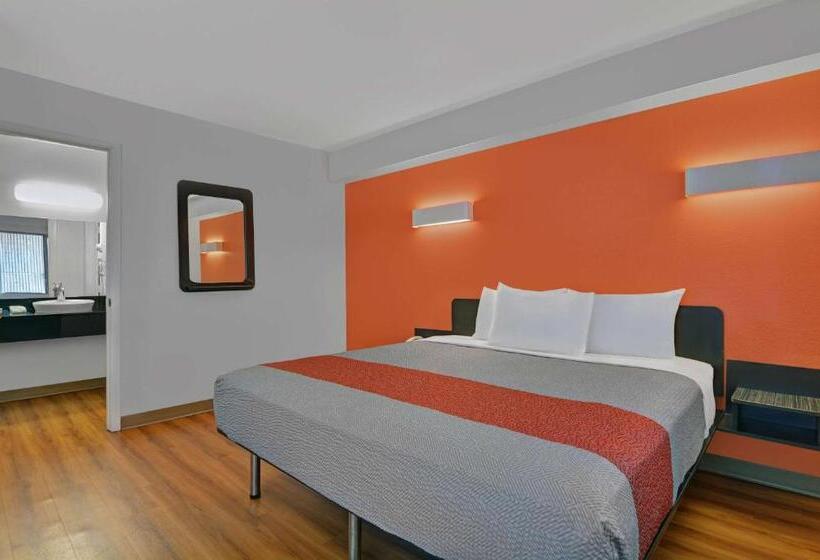 Стандартный Номер Кровать Кинг, Motel 6 Cutler Bay, Fl