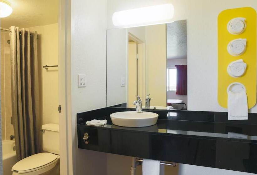 Номер Стандарт Адаптированный для Инвалидов, Motel 6 Cutler Bay, Fl