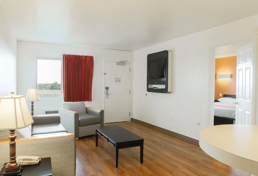 Люкс, Motel 6 Cutler Bay, Fl
