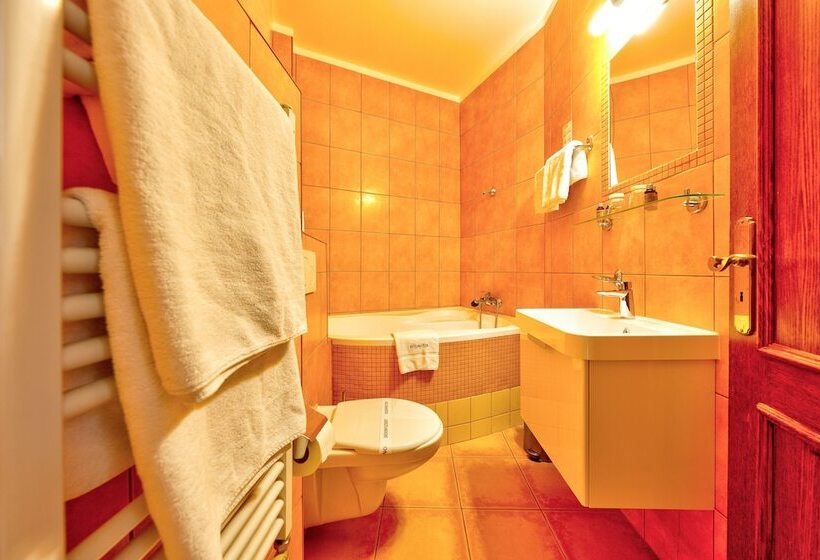 Quarto Estandar, Betlem Club