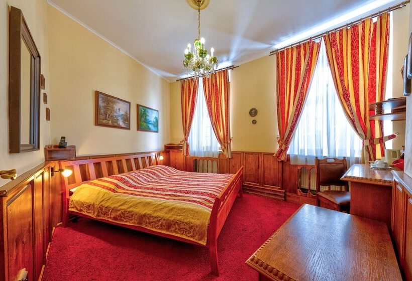 Quarto Estandar, Betlem Club