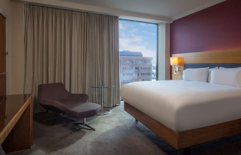 חדר אקזקיוטיב חדר קינג, Hilton Liverpool City Centre