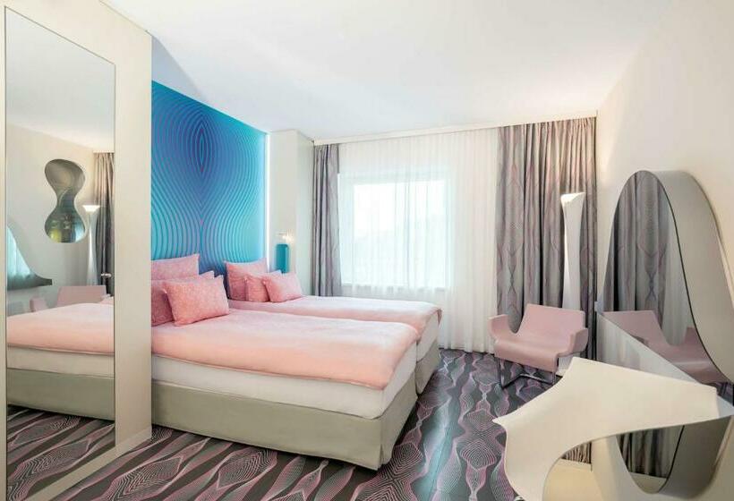اتاق اکونومی, Nhow Berlin