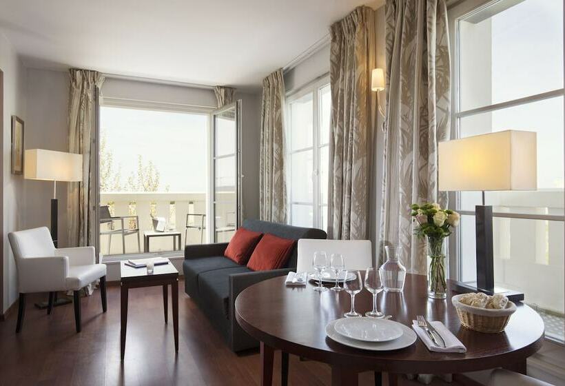 エクゼクティブジュニアスイート, Relais Spa Chessy Val D Europe