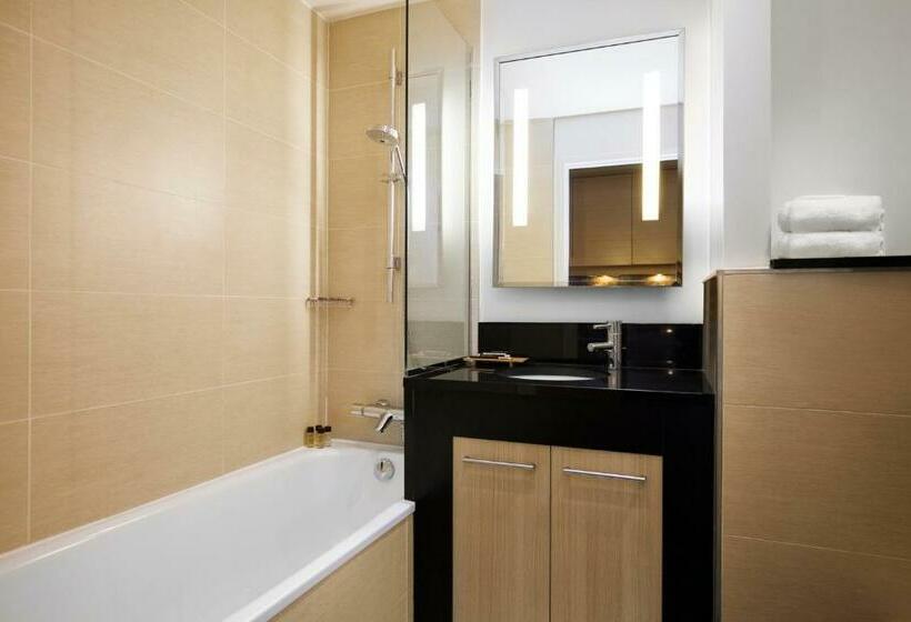 اتاق اجرایی, Relais Spa Chessy Val D Europe