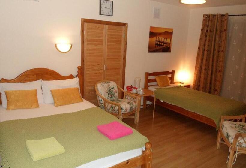 家庭间, Stansted Airport Lodge