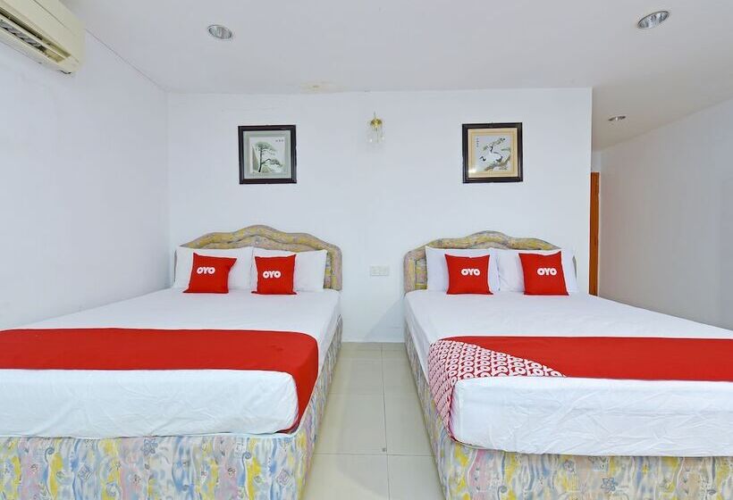 Family Suite, Sam Huat